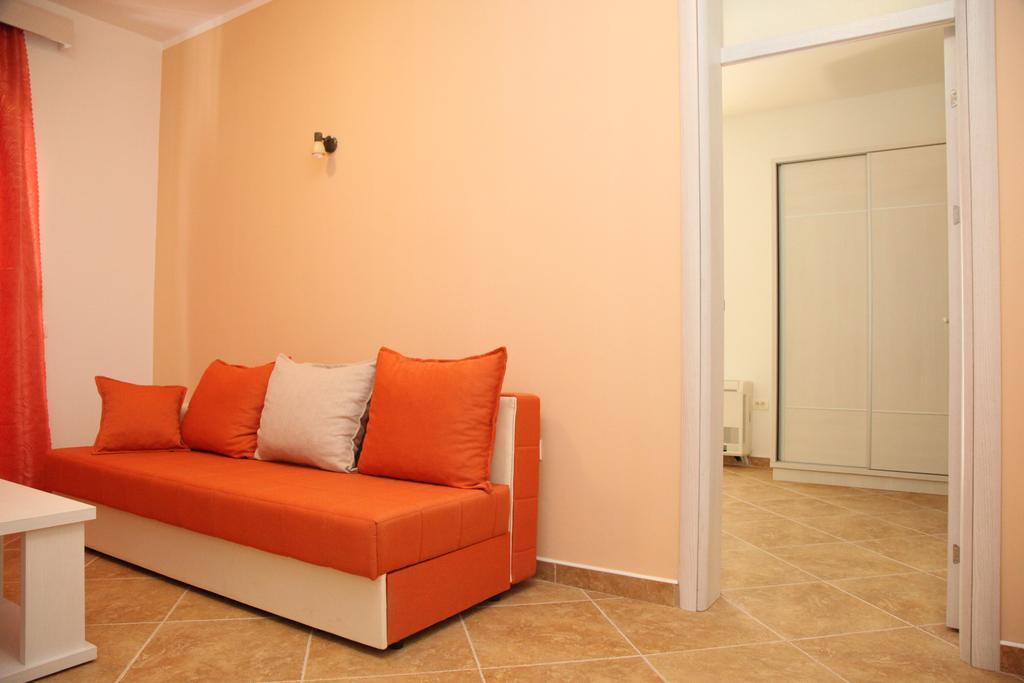 Apartments Art Ulcinj Bilik gambar