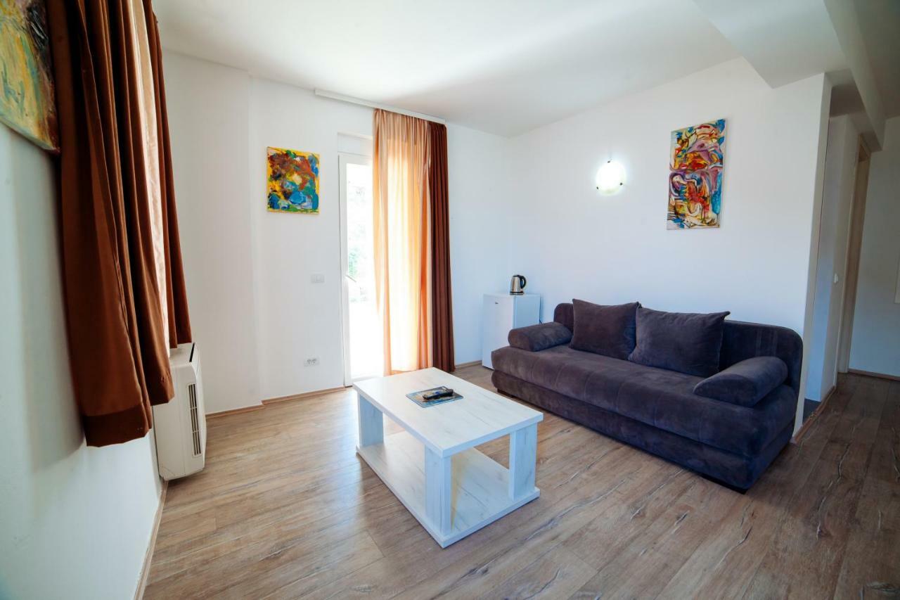 Apartments Art Ulcinj Luaran gambar